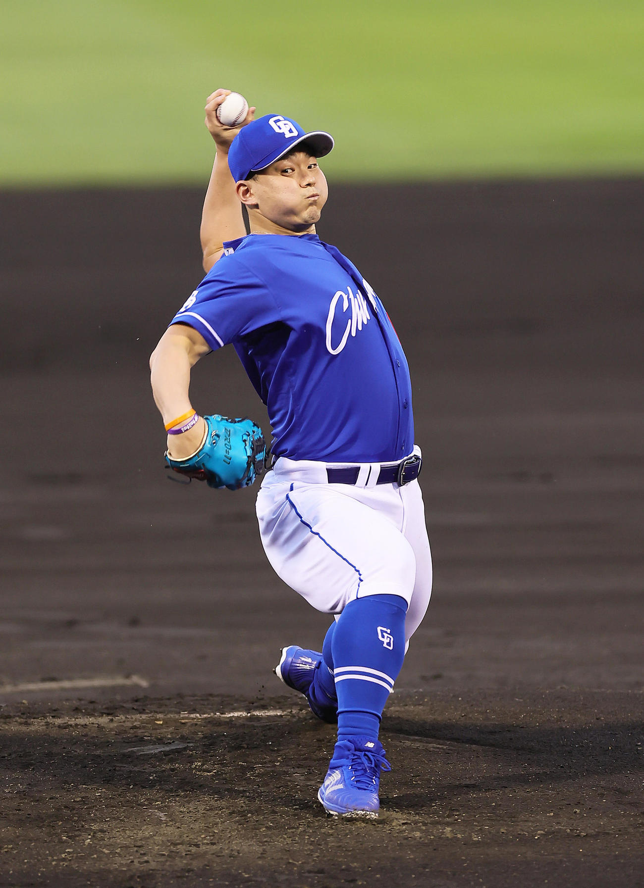 巨人対中日　中日先発の小笠原（撮影・足立雅史）