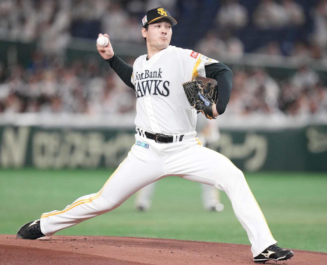 ソフトバンク対西武　力投するソフトバンク先発の有原（撮影・鈴木みどり）