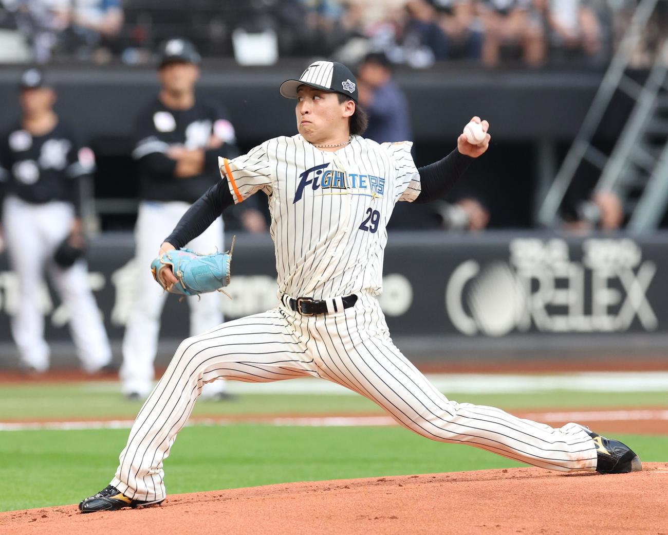 日本ハム対ロッテ　日本ハム先発の細野（撮影・黒川智章）