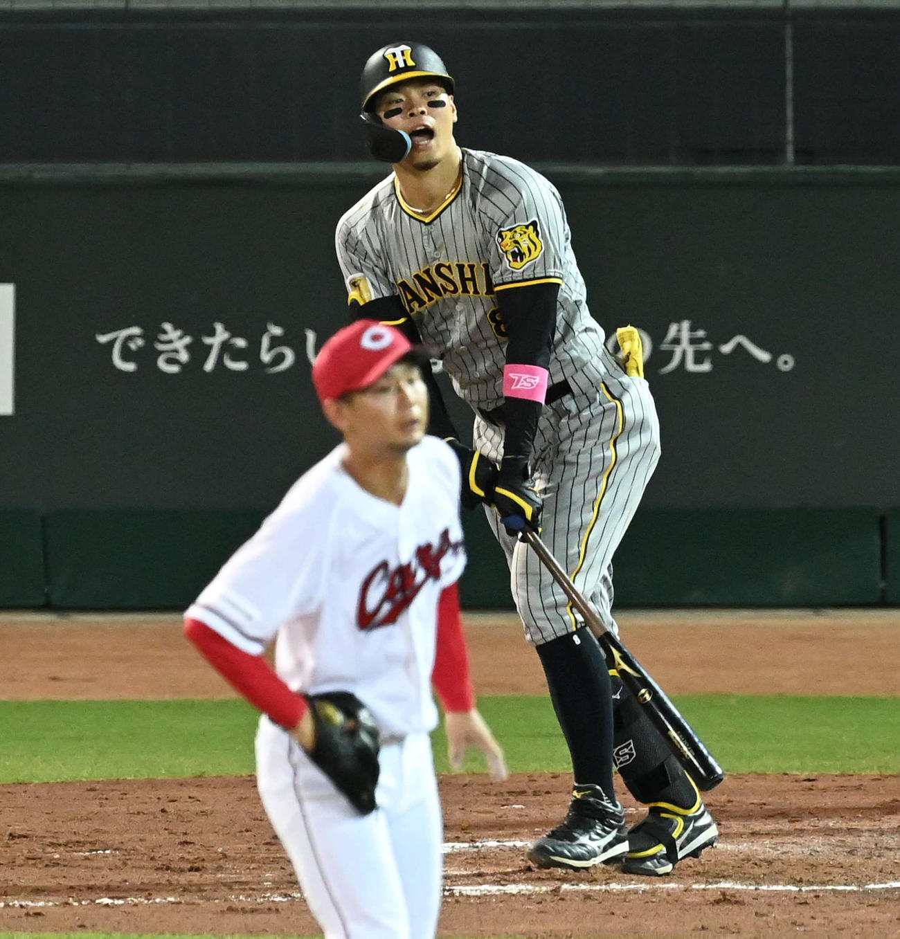 広島対阪神　7回表阪神2死満塁、佐藤輝は左飛に倒れる。投手森浦（撮影・前岡正明）