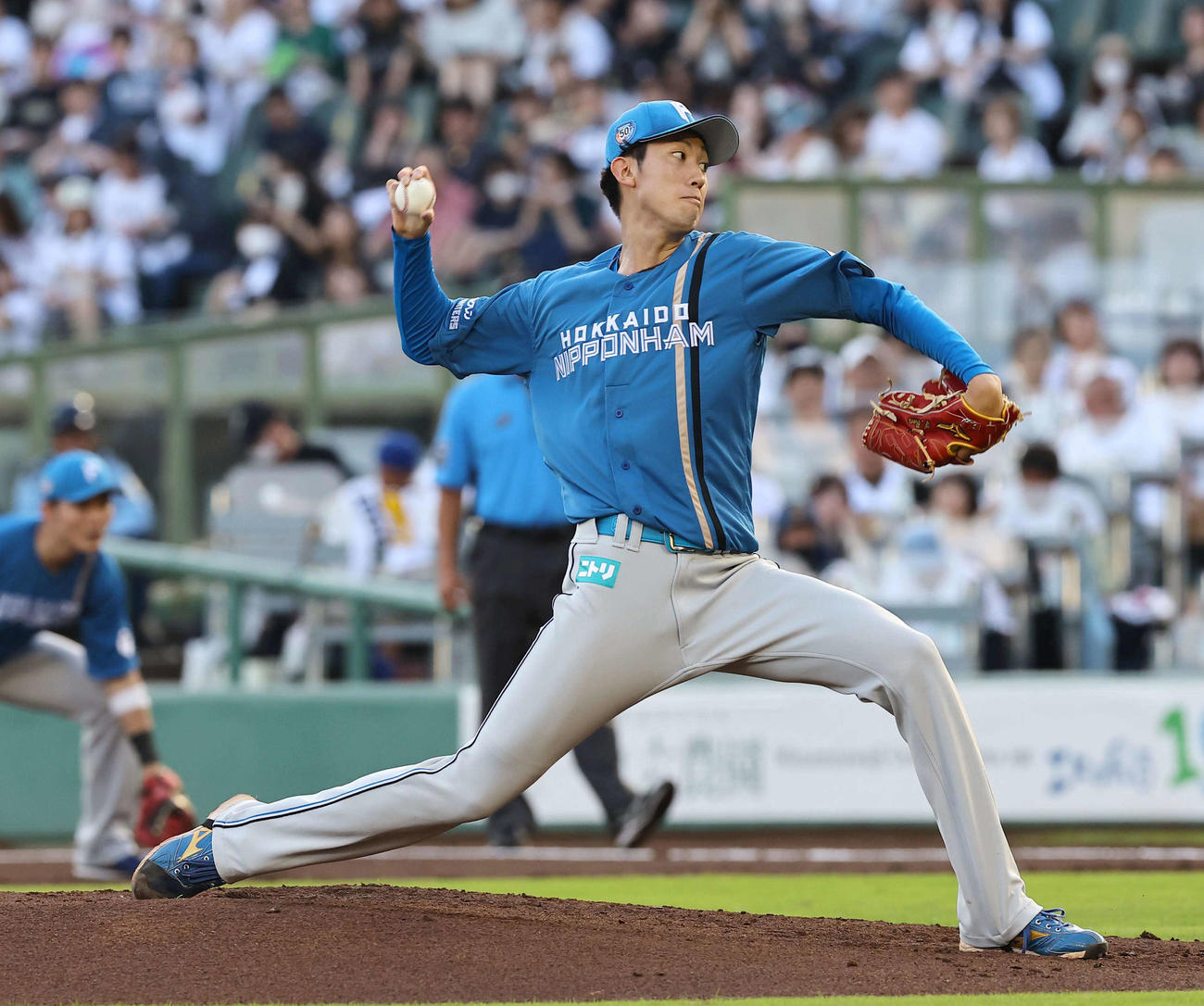 オリックス対日本ハム　日本ハム先発の福島（撮影・上田博志）