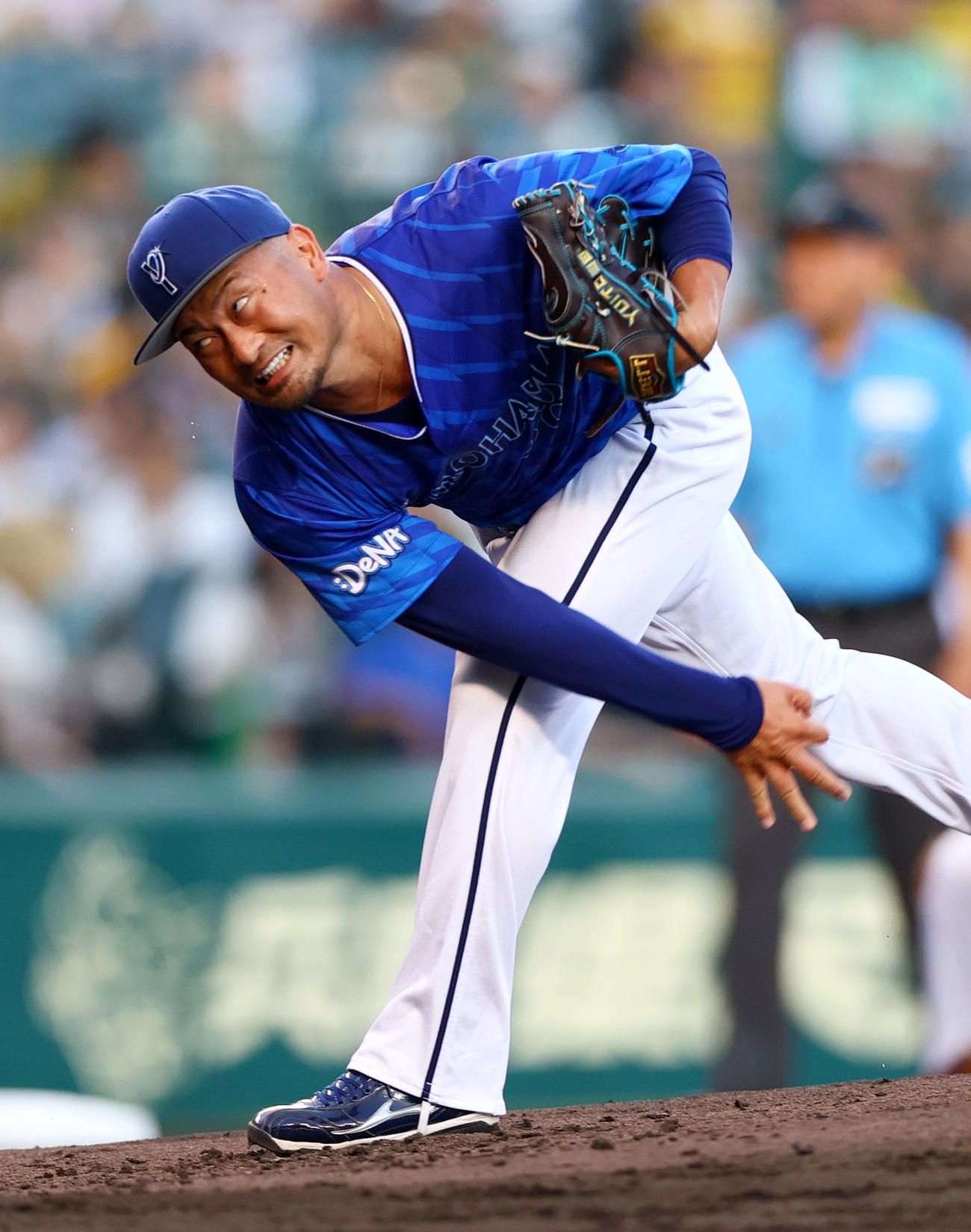 阪神対DeNA　力投するDeNA先発の森唯（撮影・上山淳一）