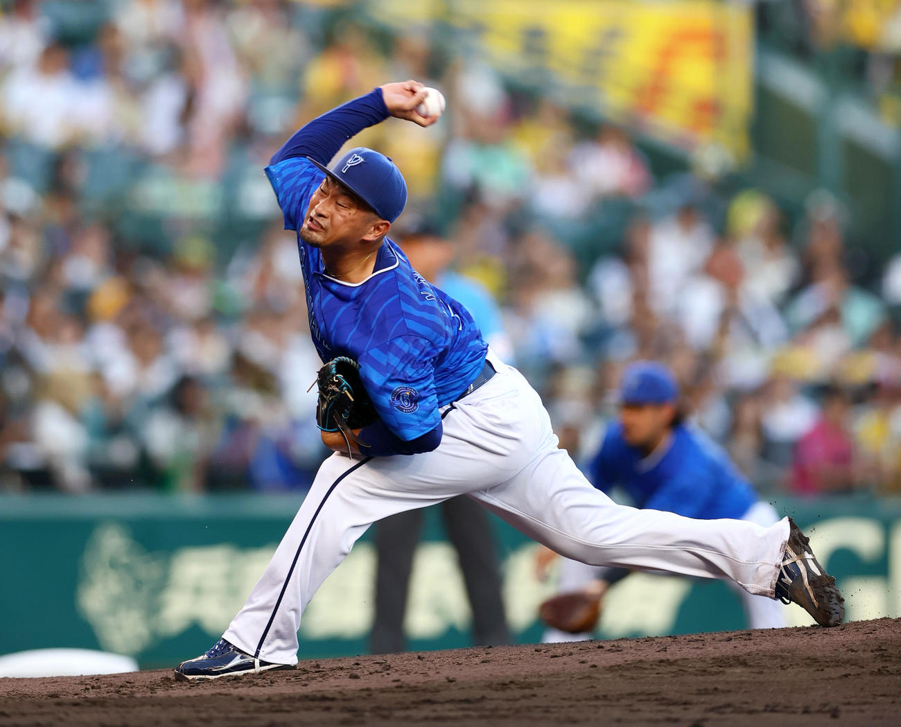 阪神対DeNA　力投するDeNA先発の森唯（撮影・上山淳一）