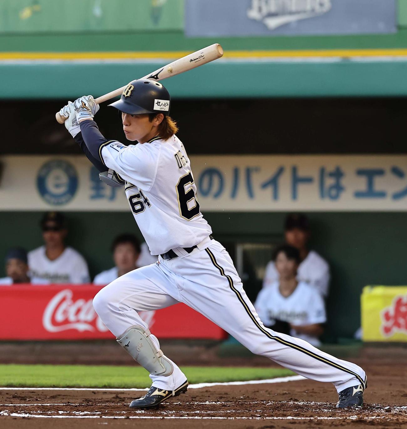 オリックス対日本ハム　1回裏オリックス1死、大里は中前にプロ初安打を放つ（撮影・上田博志）