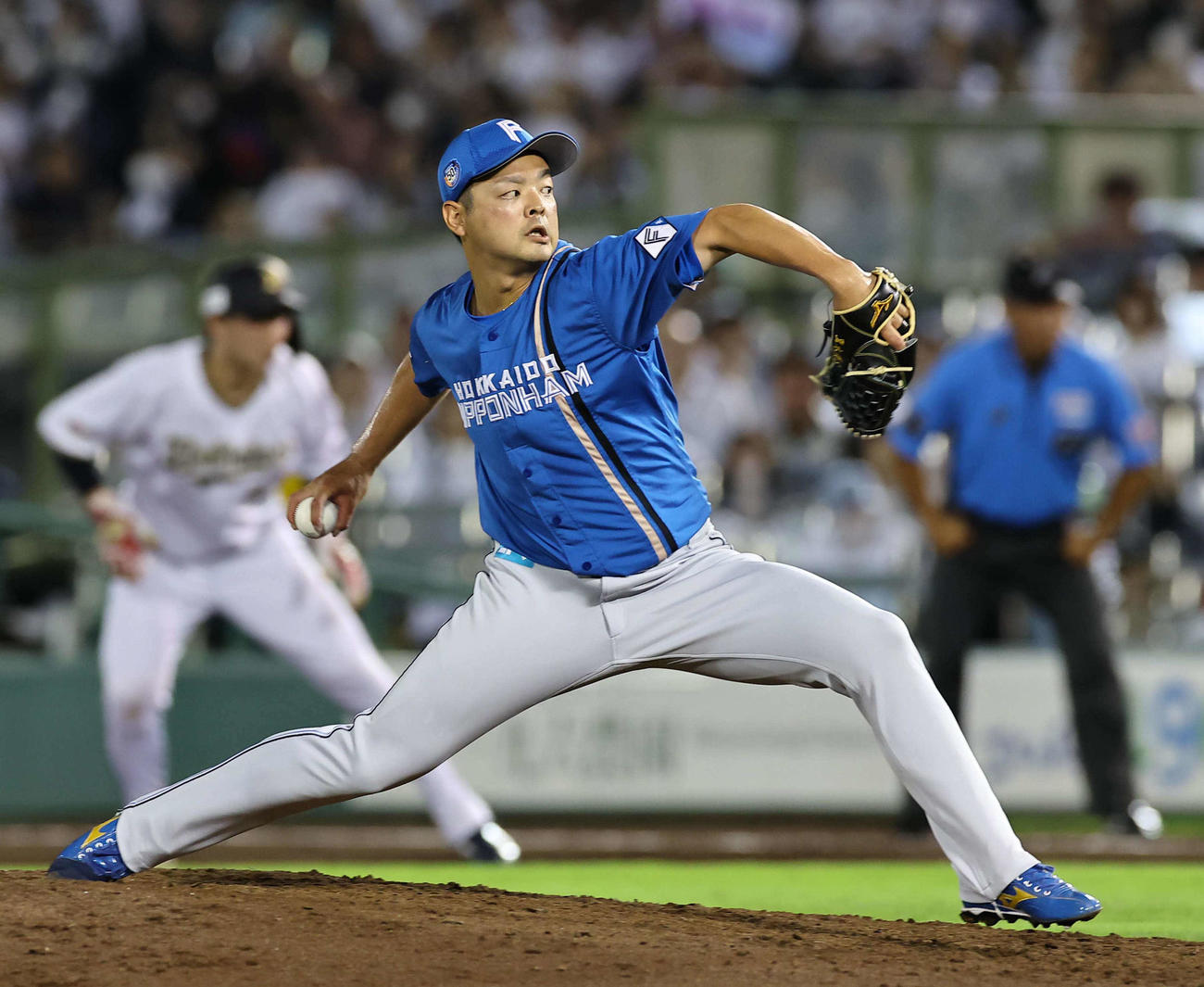 オリックス対日本ハム　5番手で登板し古巣相手に力投した黒木（撮影・上田博志）