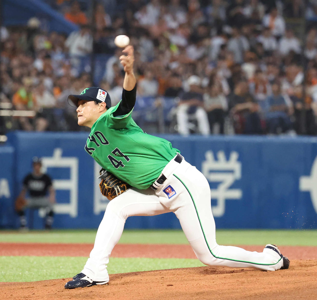ヤクルト対巨人　力投するヤクルト先発高橋奎二（撮影・丹羽敏通）