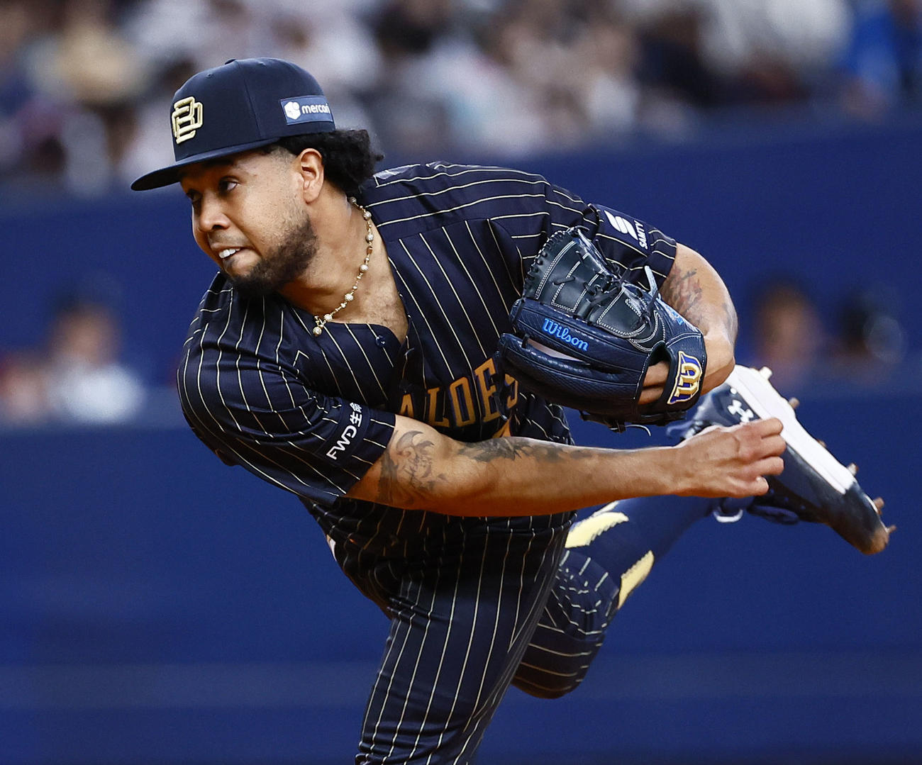 オリックス対日本ハム　力投するオリックス先発のエスピノーザ（撮影・藤尾明華）