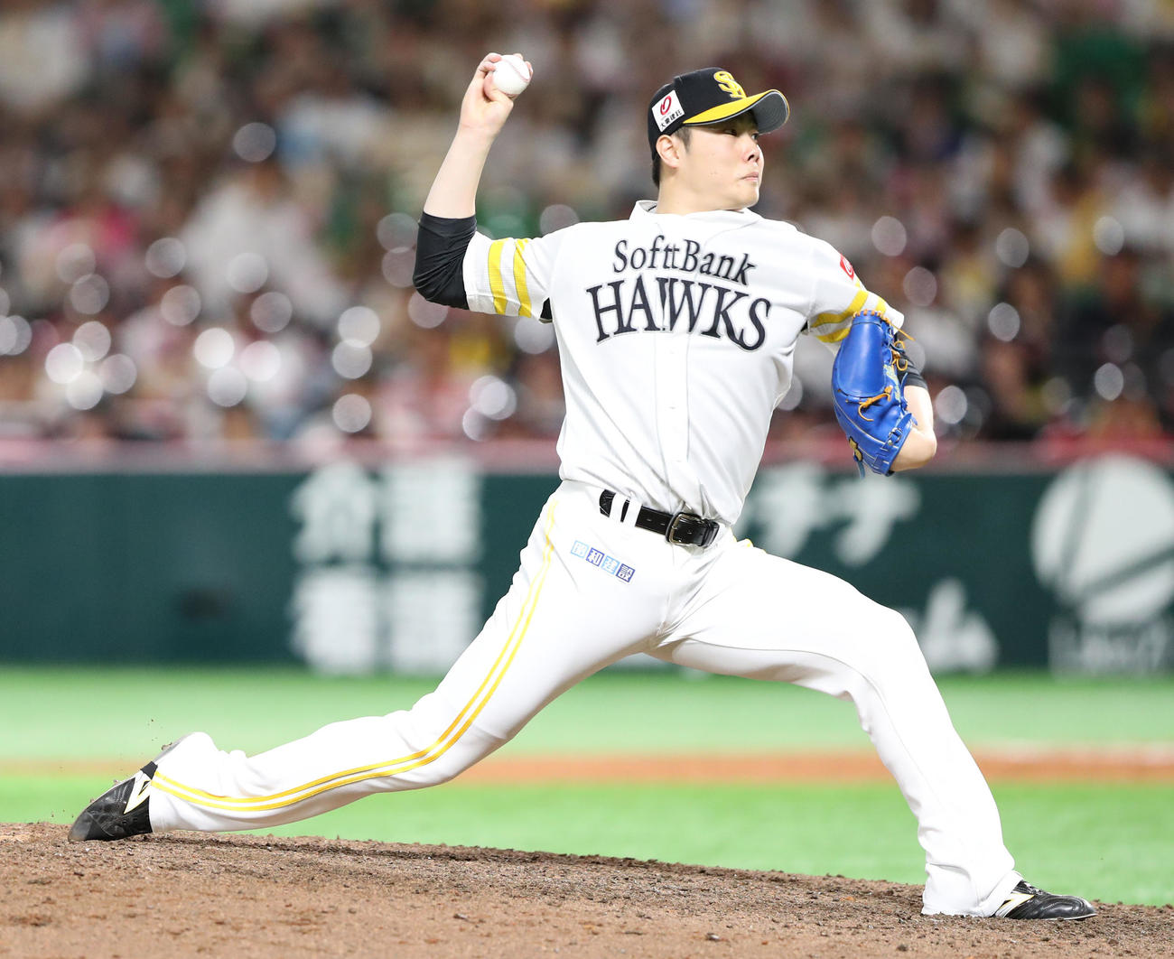 ソフトバンク対楽天　9回表に3番手で登板する松本裕（撮影・鬼束羽瑠菜）