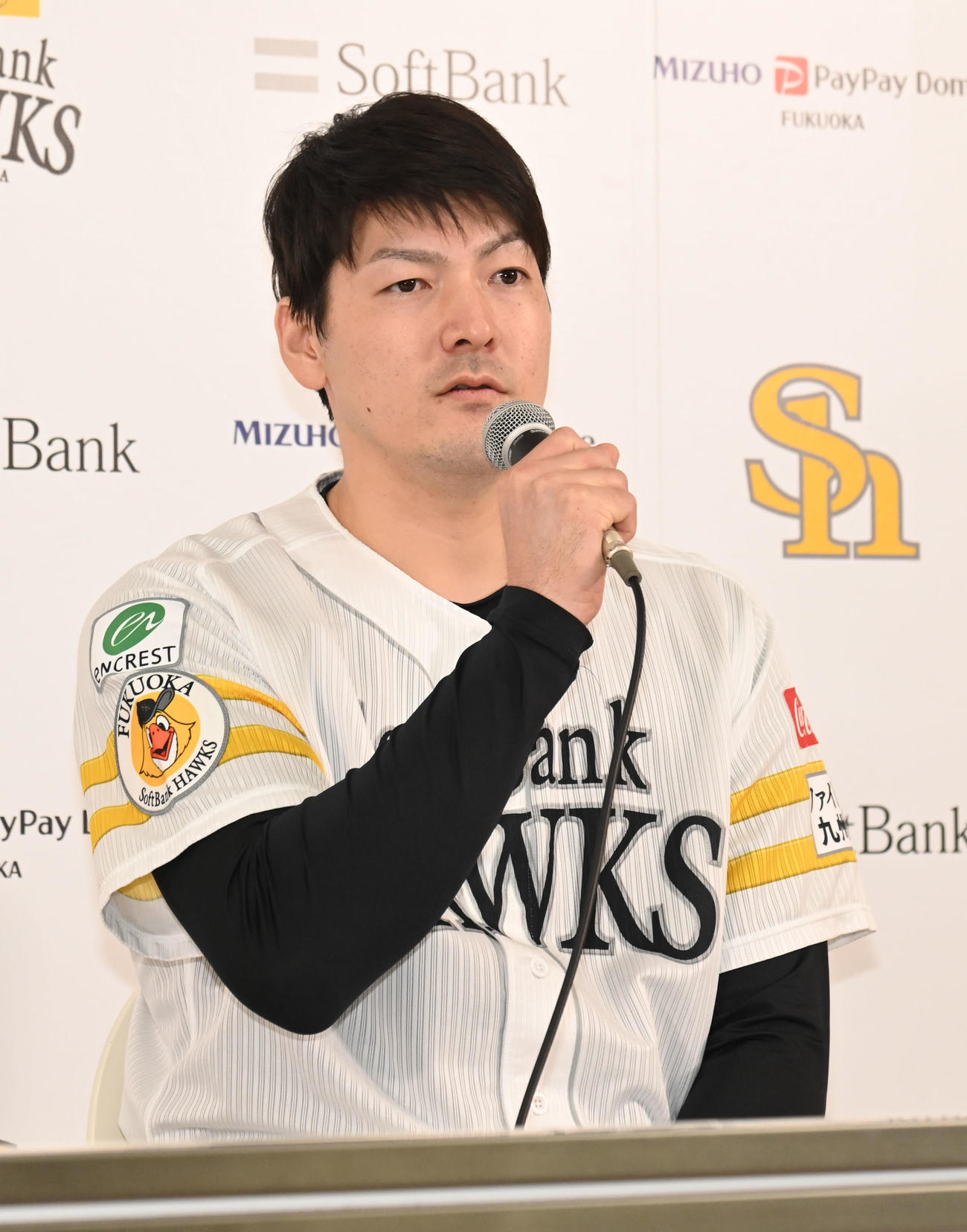 マイナビオールスターゲーム2024で監督推薦選手に選ばれ会見に臨む有原（撮影・林敢治）