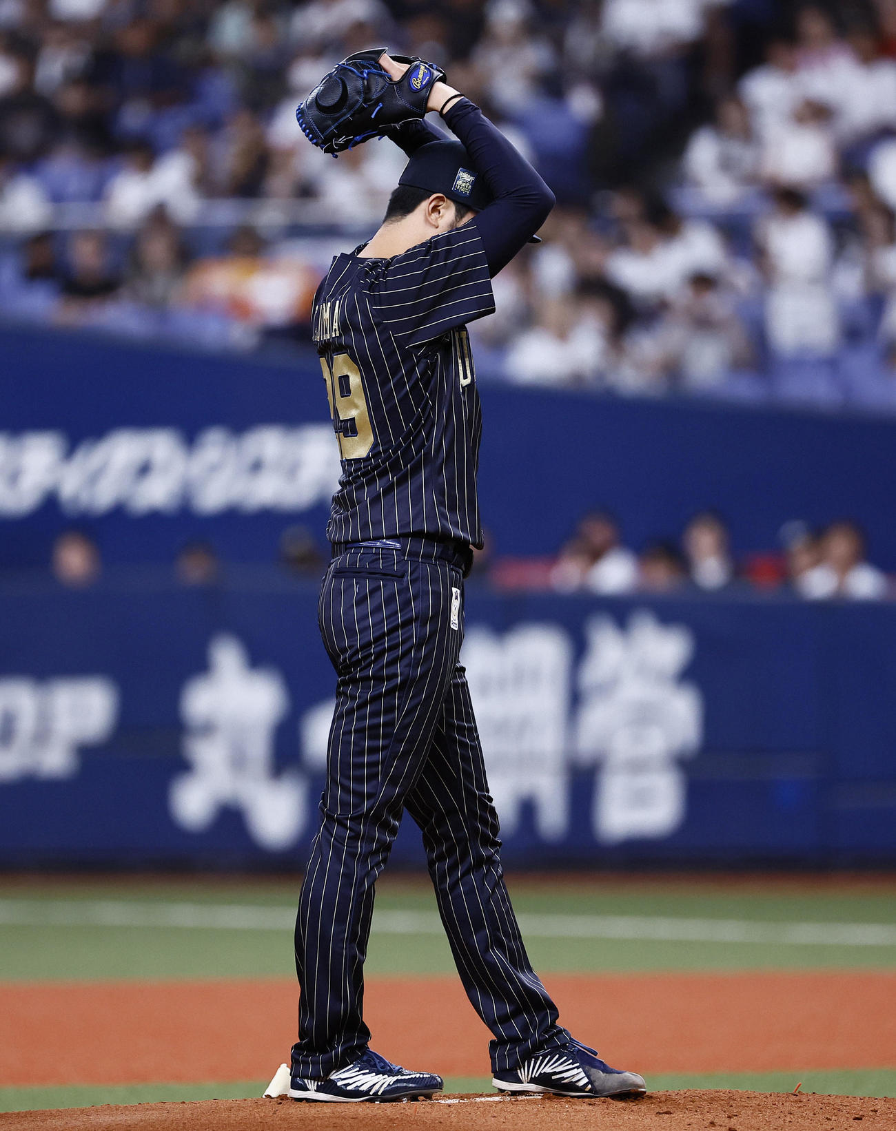 オリックス対ソフトバンク　ワインドアップで投球するオリックス田嶋（撮影・藤尾明華）