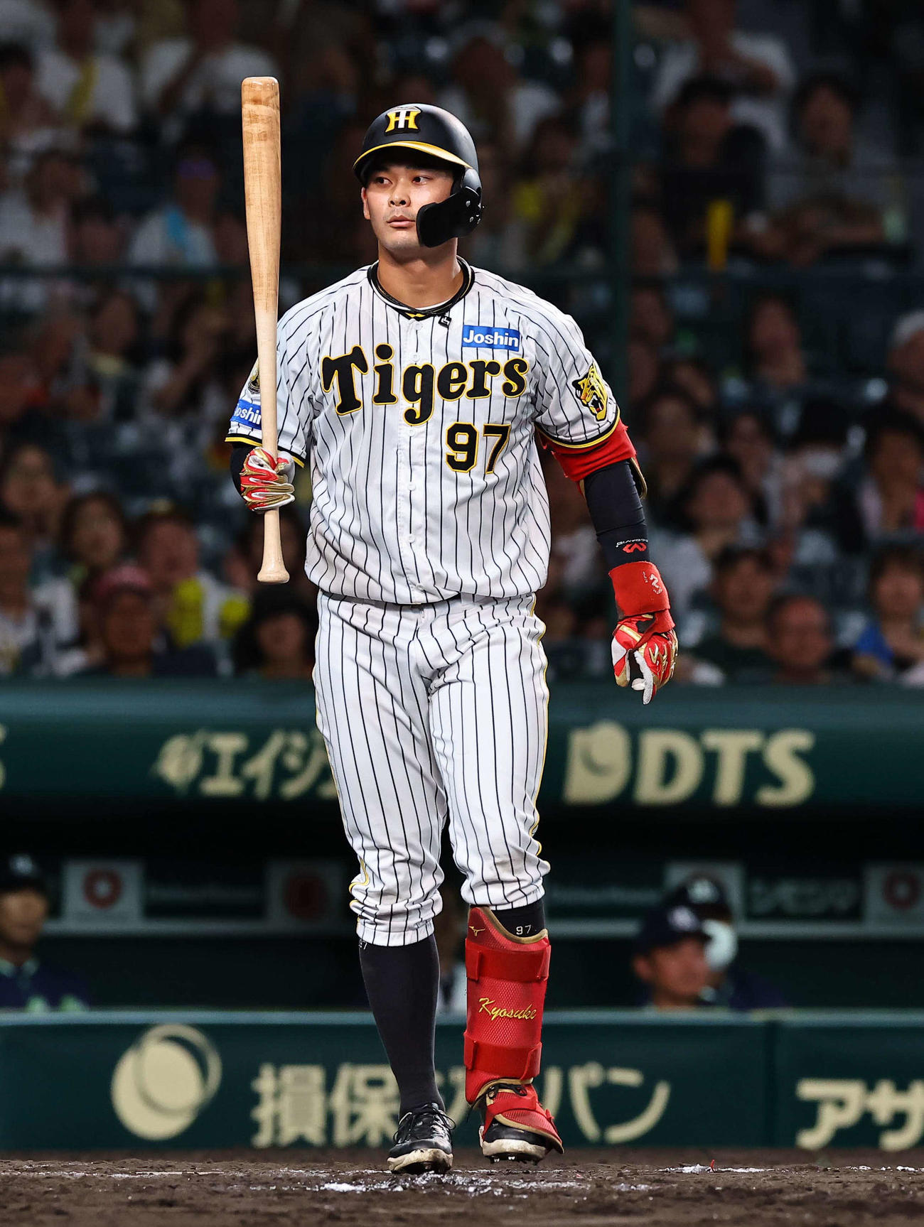 阪神対ヤクルト　9回裏阪神1死、野口は四球を選ぶ（撮影・上田博志）