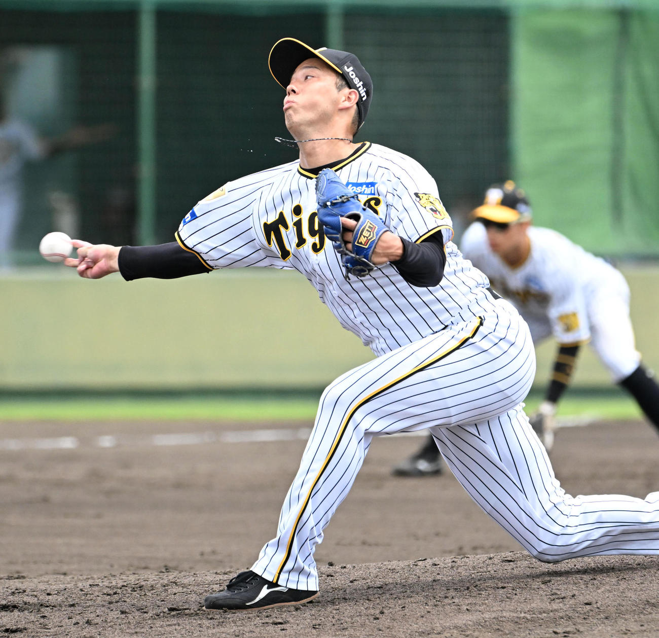 阪神対くふうハヤテ　7回6安打1失点の内容だった阪神先発の青柳（撮影・石井愛子）
