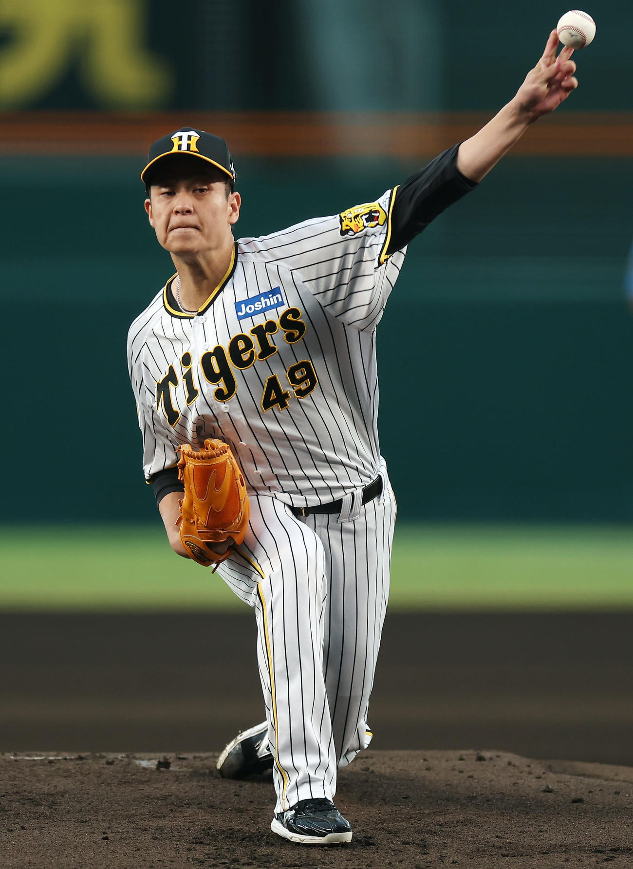 阪神対ヤクルト　力投する阪神先発の大竹（撮影・前田充）