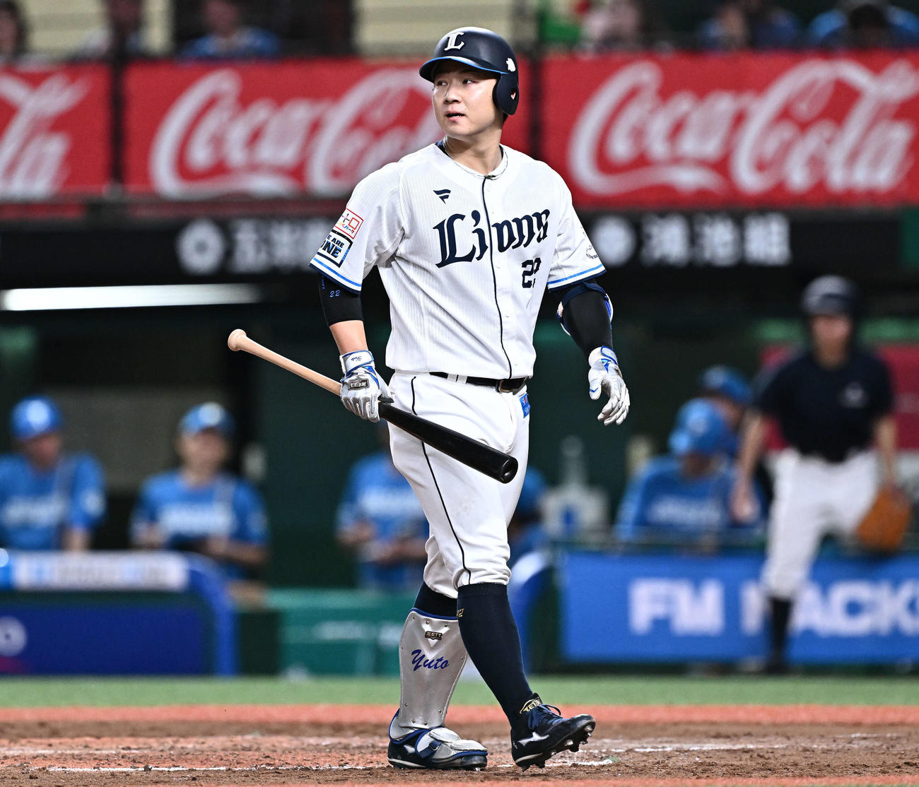 西武対日本ハム　3回裏西武無死二塁、古賀はスリーバント失敗に倒れる（撮影・滝沢徹郎）