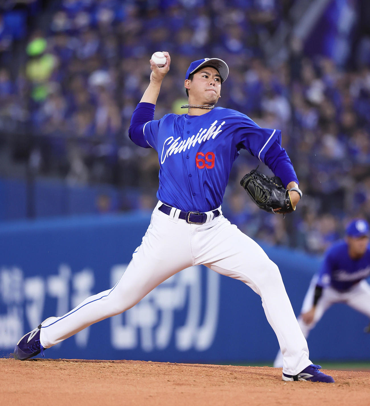 DeNA対中日　中日先発の松木平（撮影・足立雅史）