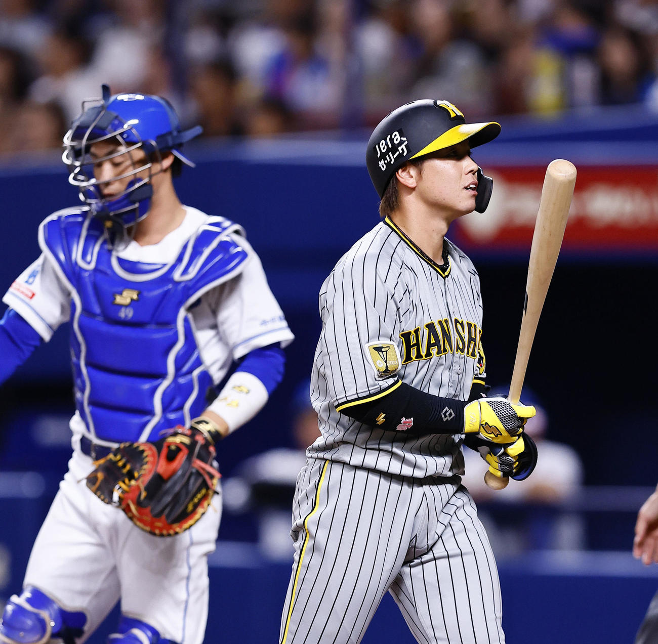 中日対阪神　3回表阪神無死、見逃し三振に倒れる梅野（撮影・藤尾明華）