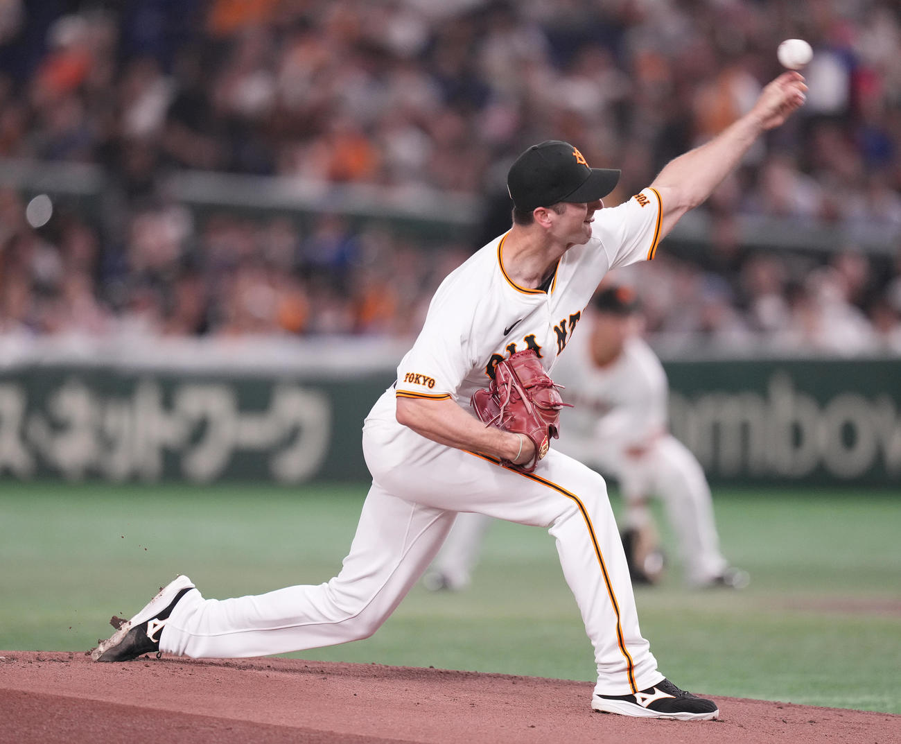巨人対DeNA　先発し力投する巨人グリフィン（撮影・鈴木みどり）