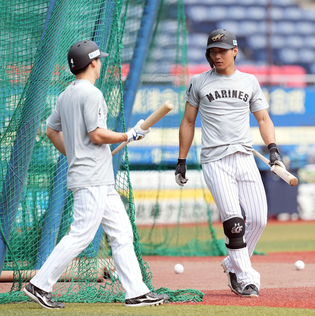 ロッテ対オリックス　練習に参加したロッテ藤原（撮影・たえ見朱実）