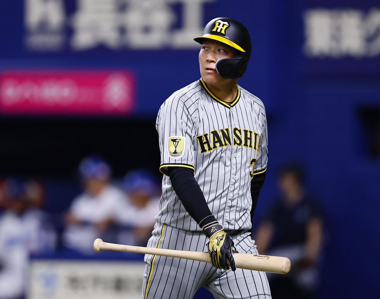 中日対阪神　7回表阪神1死一塁、見逃し三振に倒れる大山（撮影・藤尾明華）