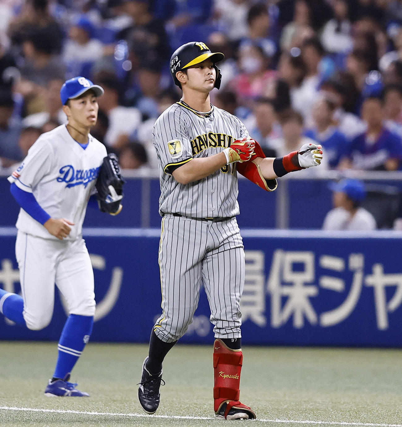 中日対阪神　1回表阪神2死、遊ゴロに倒れた野口（撮影・藤尾明華）