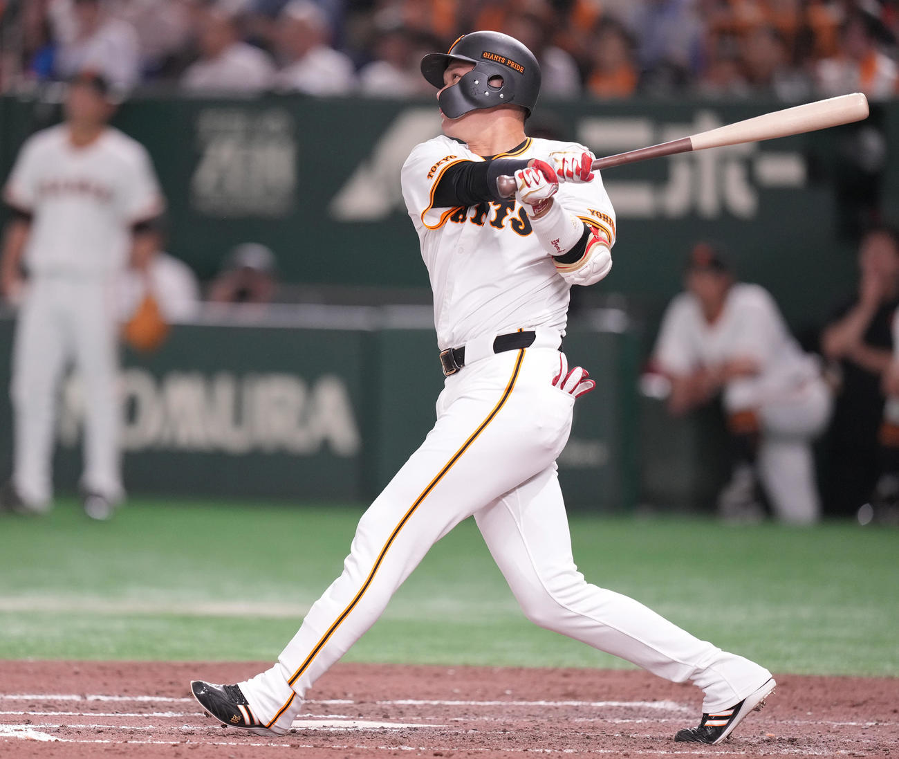巨人対DeNA 7回裏巨人1死一塁、中飛に倒れる代打坂本（撮影・鈴木みどり