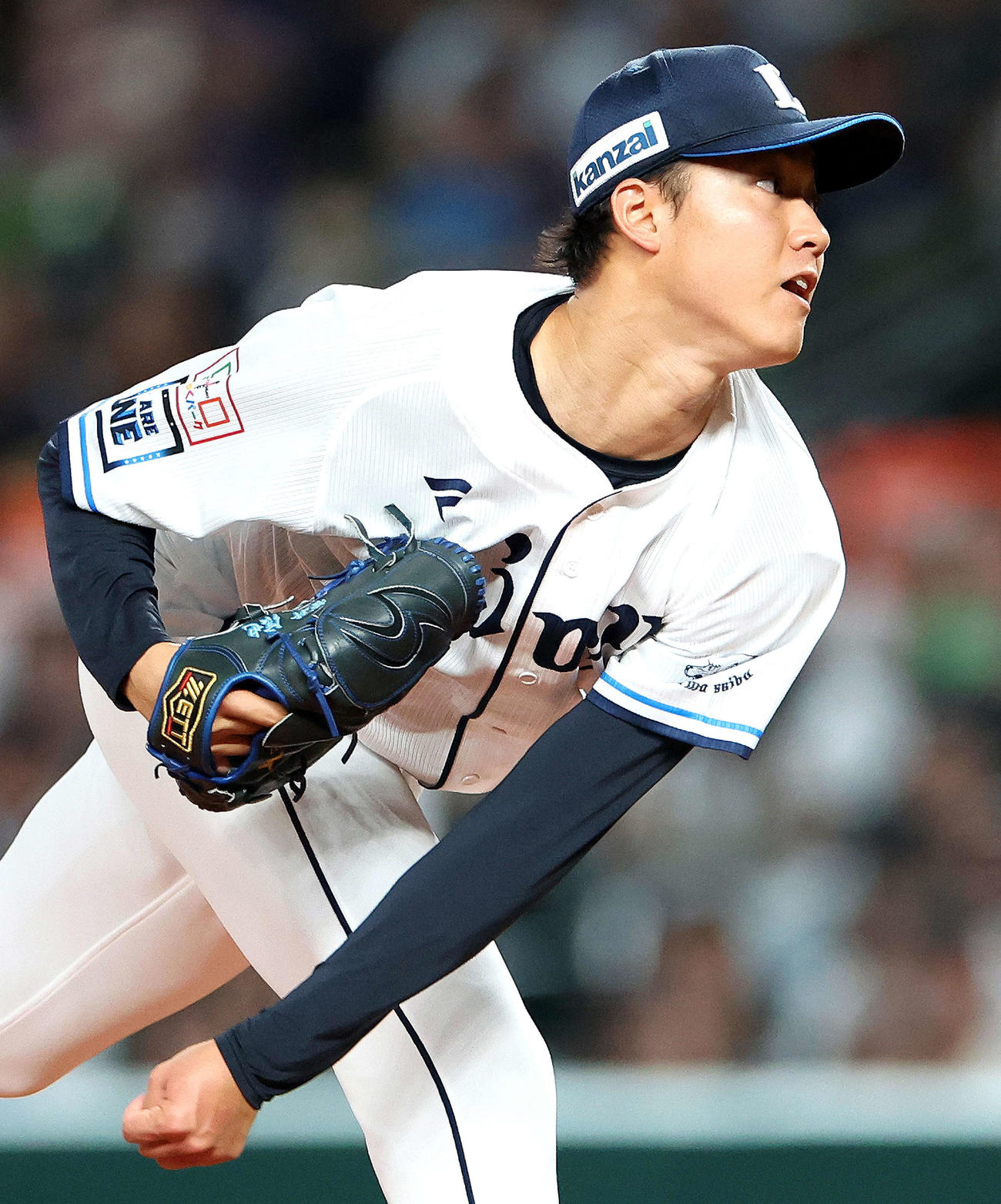 西武対オリックス　力投する西武先発の菅井（撮影・河田真司）