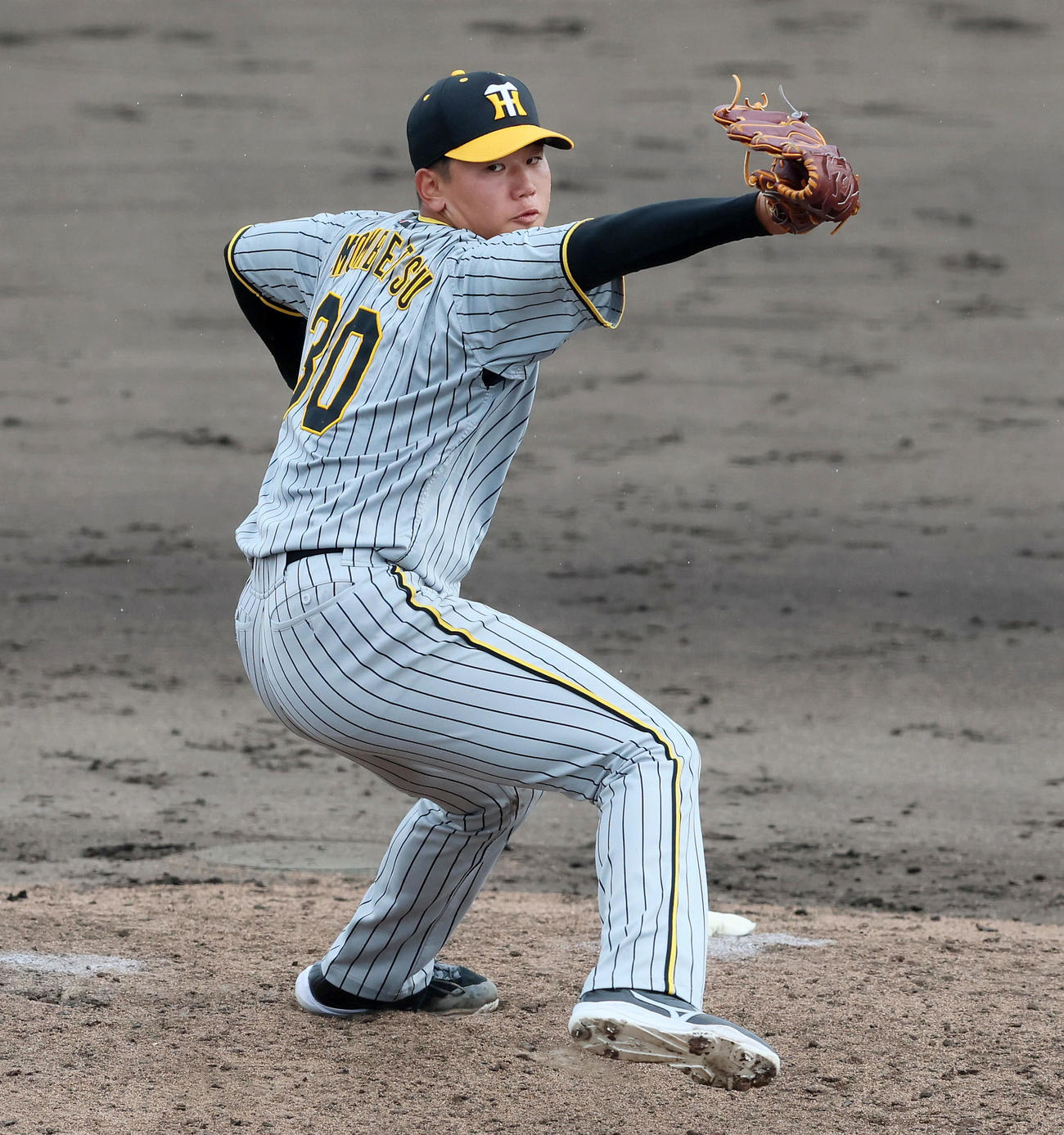 オリックス対阪神　8回裏、オリックス打線相手に好投を見せる門別（撮影・加藤哉）