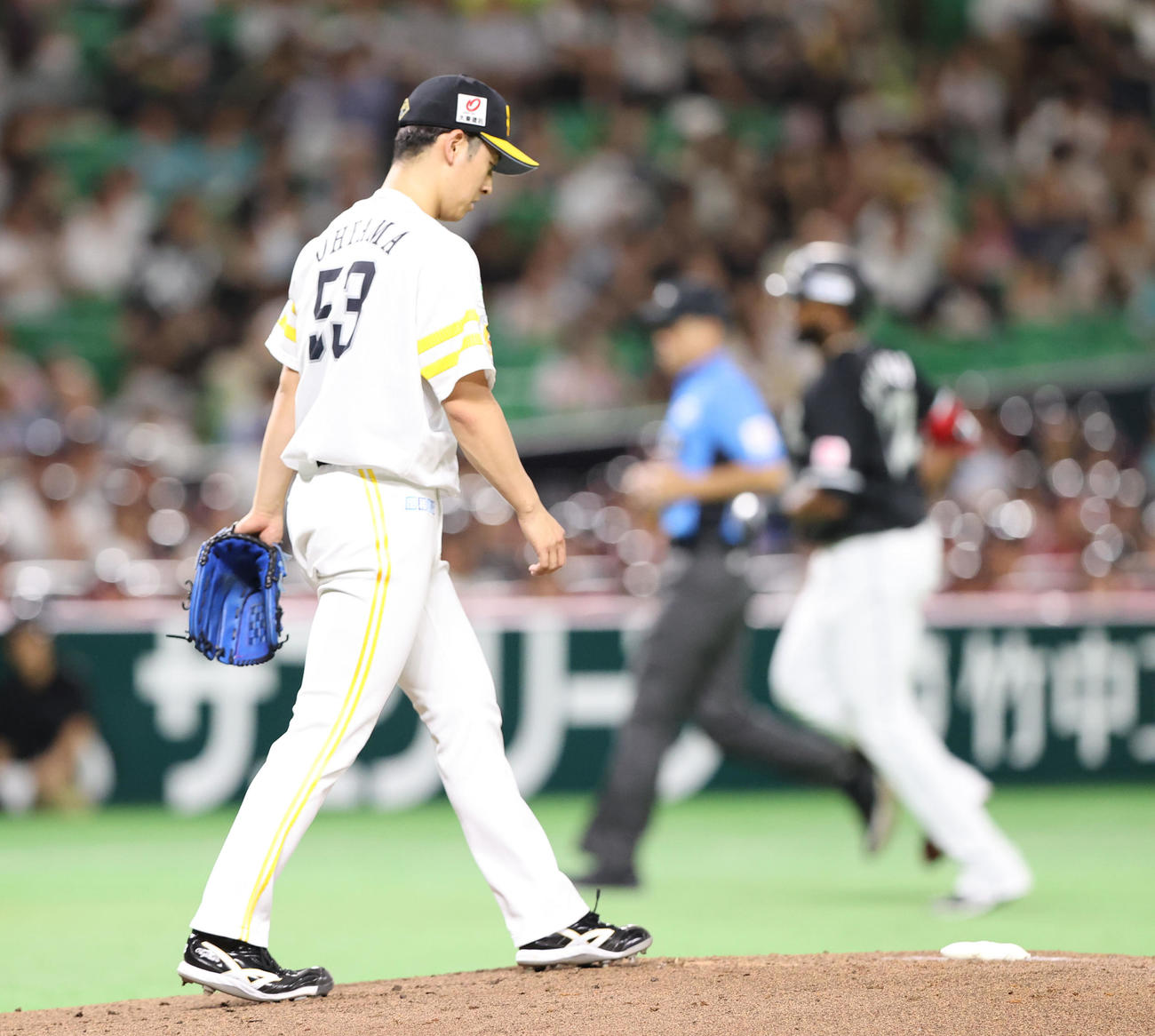 ソフトバンク対ロッテ　2回表ロッテ無死、ポランコに中越え本塁打を浴びた大山（撮影・梅根麻紀）