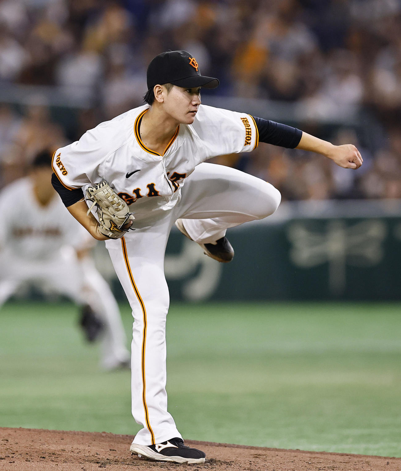 巨人対阪神　巨人先発の井上（撮影・藤尾明華）