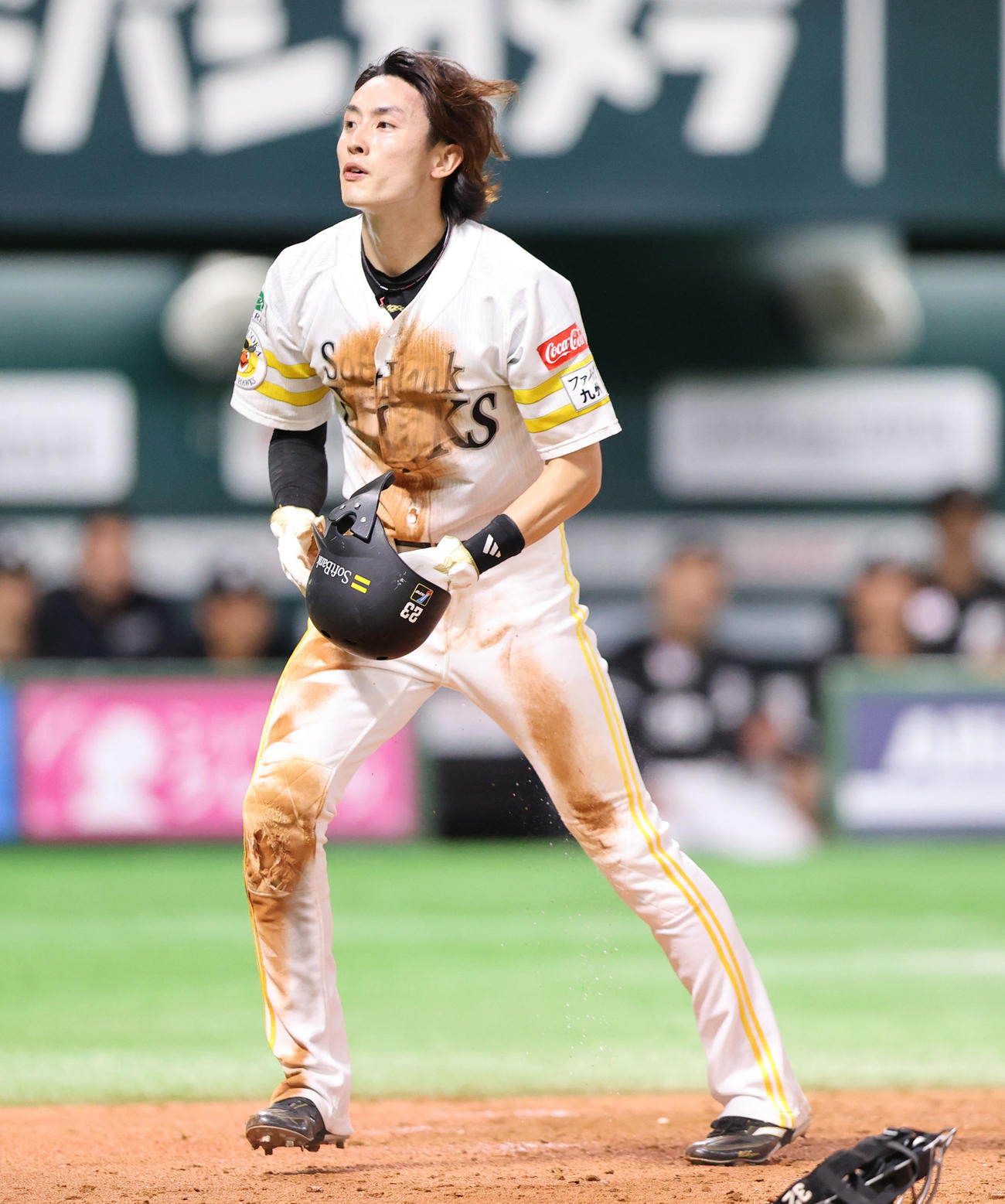 ソフトバンク対ロッテ　5回裏ソフトバンク1死三塁、吉田の打球を二塁手の小川が野選、その間に三塁走者の周東は生還（撮影・梅根麻紀）