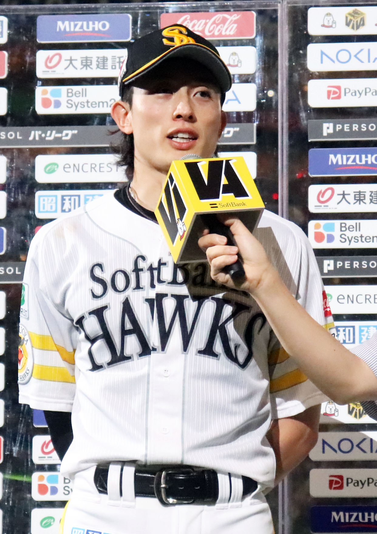 ソフトバンク対ロッテ　本日のヒーローに輝いた周東（撮影・鬼束羽瑠菜）