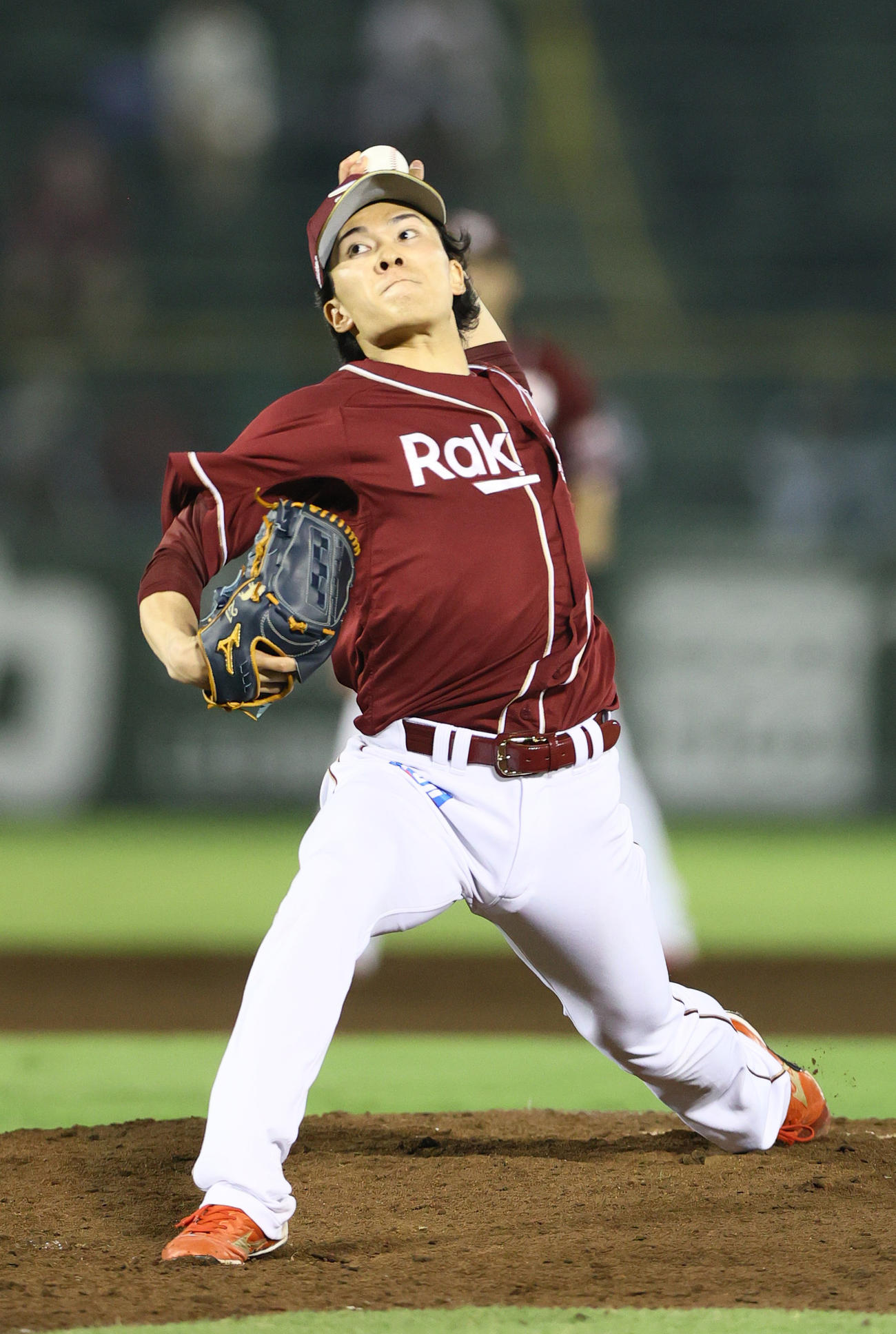 オリックス対楽天　力投する楽天早川（撮影・上山淳一）