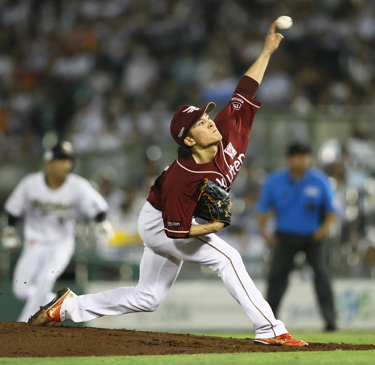 オリックス対楽天　力投する楽天早川（撮影・上山淳一）