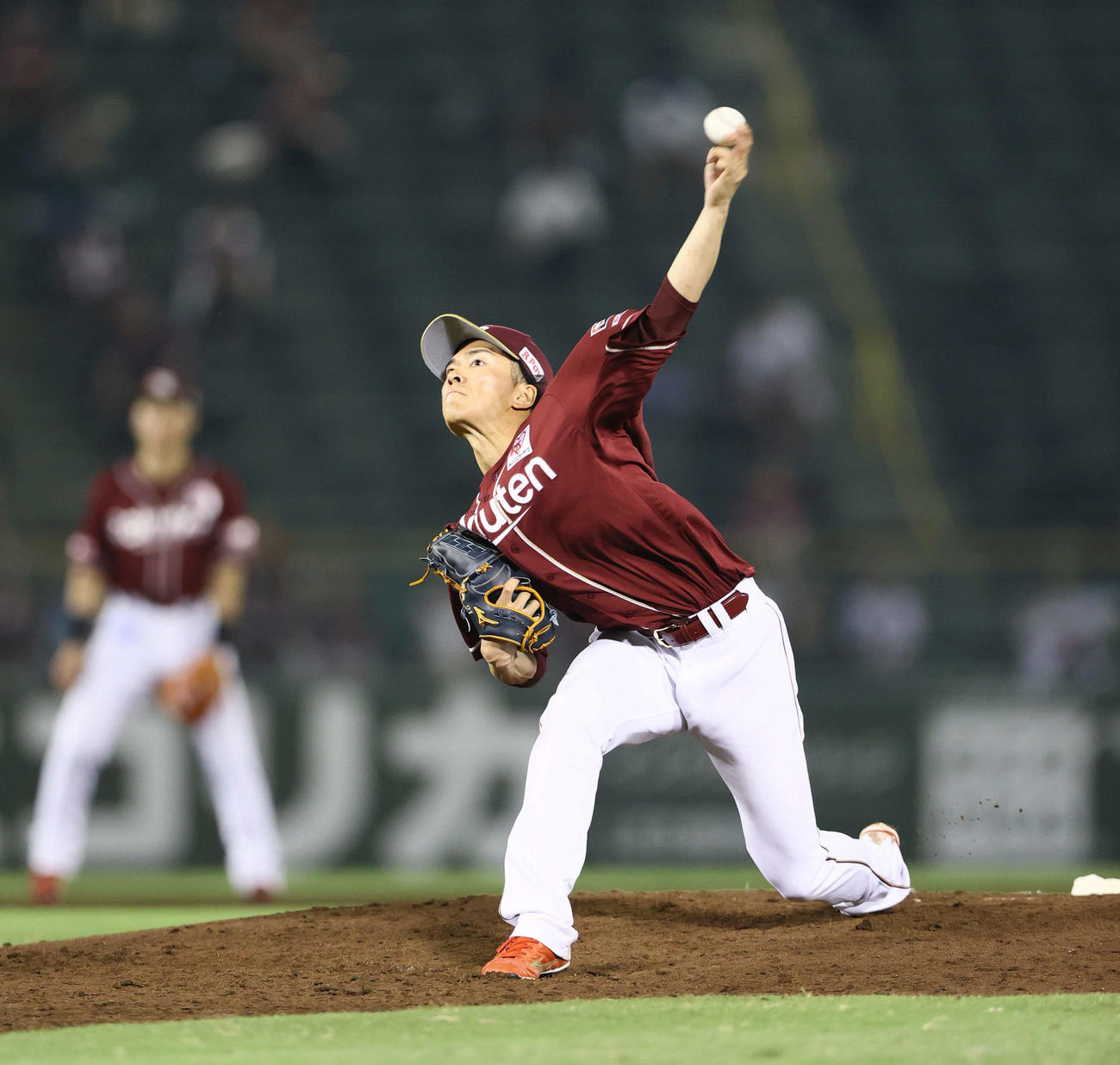 オリックス対楽天　力投する楽天早川（撮影・上山淳一）