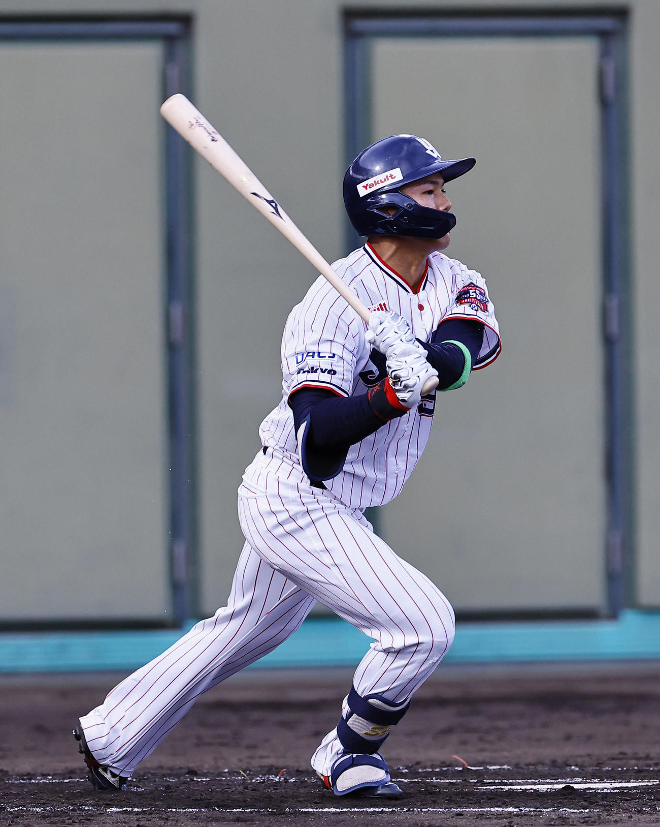 全イ対全ウ　2回裏全イ無死一塁、橋本は中前打を放つ（撮影・藤尾明華）