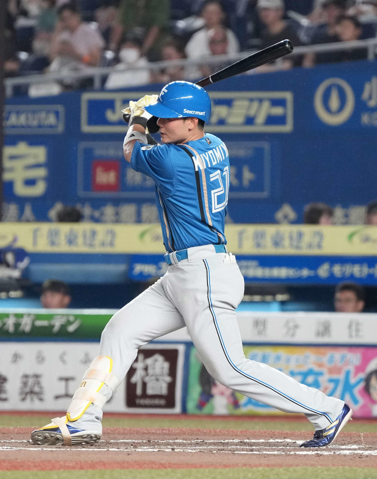 ロッテ対日本ハム　7回表日本ハム無死、清宮は右前打を放つ（撮影・小沢裕）