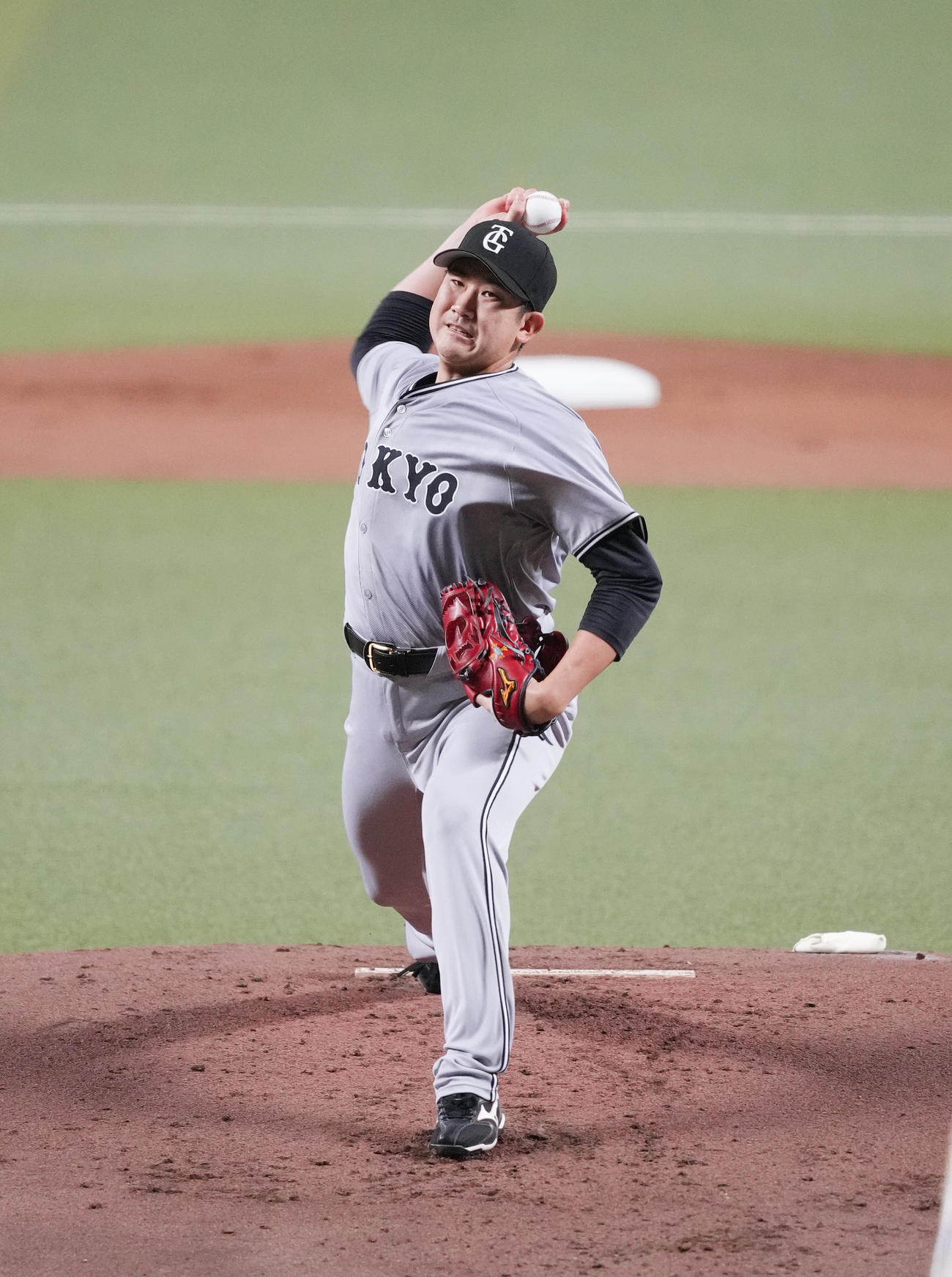 中日対巨人　巨人先発の菅野（撮影・菅敏）