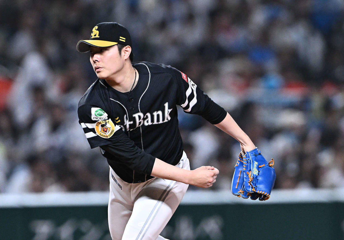 西武対ソフトバンク　9回裏、ソフトバンク2番手で試合を締めた松本裕（撮影・滝沢徹郎）