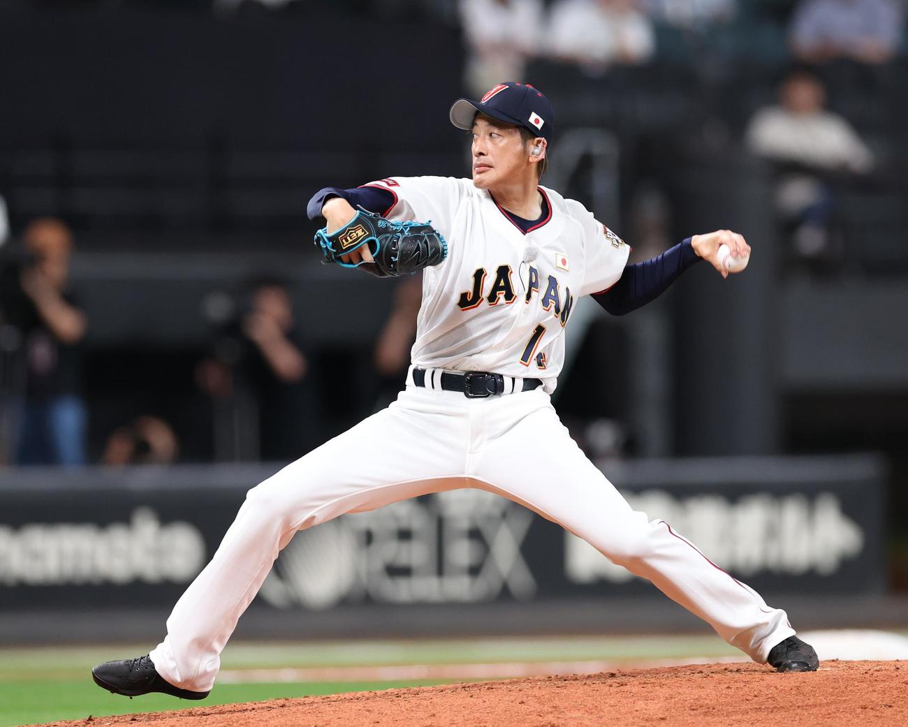 日韓ドリームプレーヤーズゲーム　日本対韓国　6回に登板の能見氏（撮影・黒川智章）