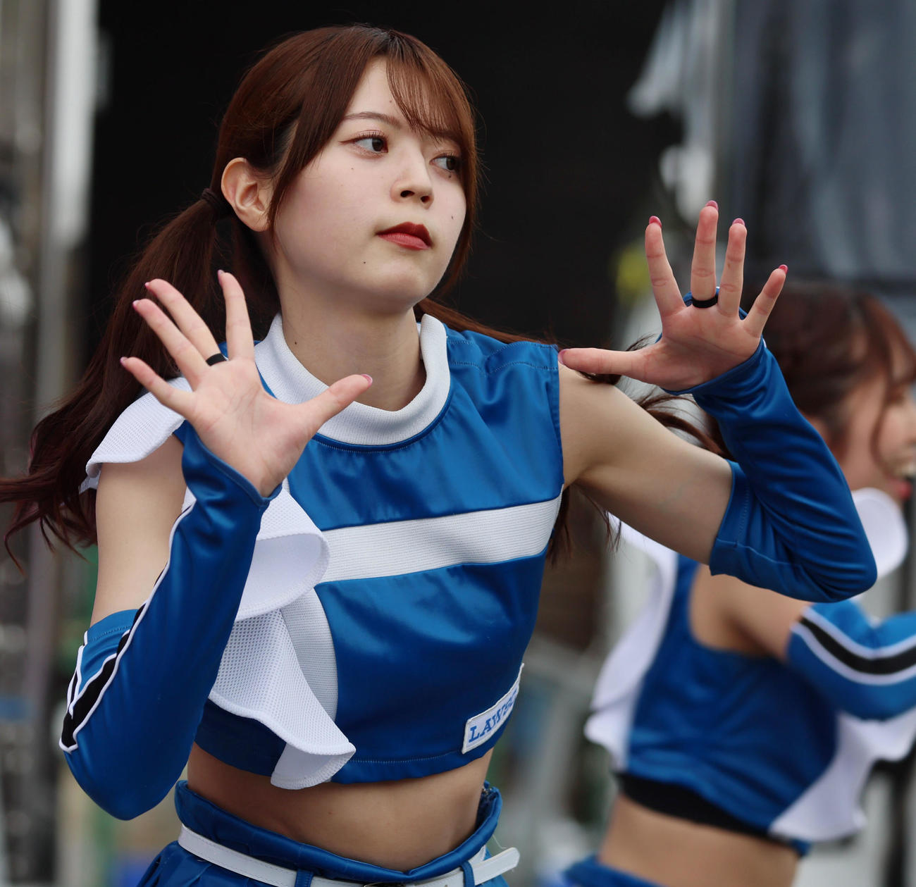 全パ対全セ　チアリーダーステージではファイターズガールによるダンスで盛り上がった（撮影・加藤哉）