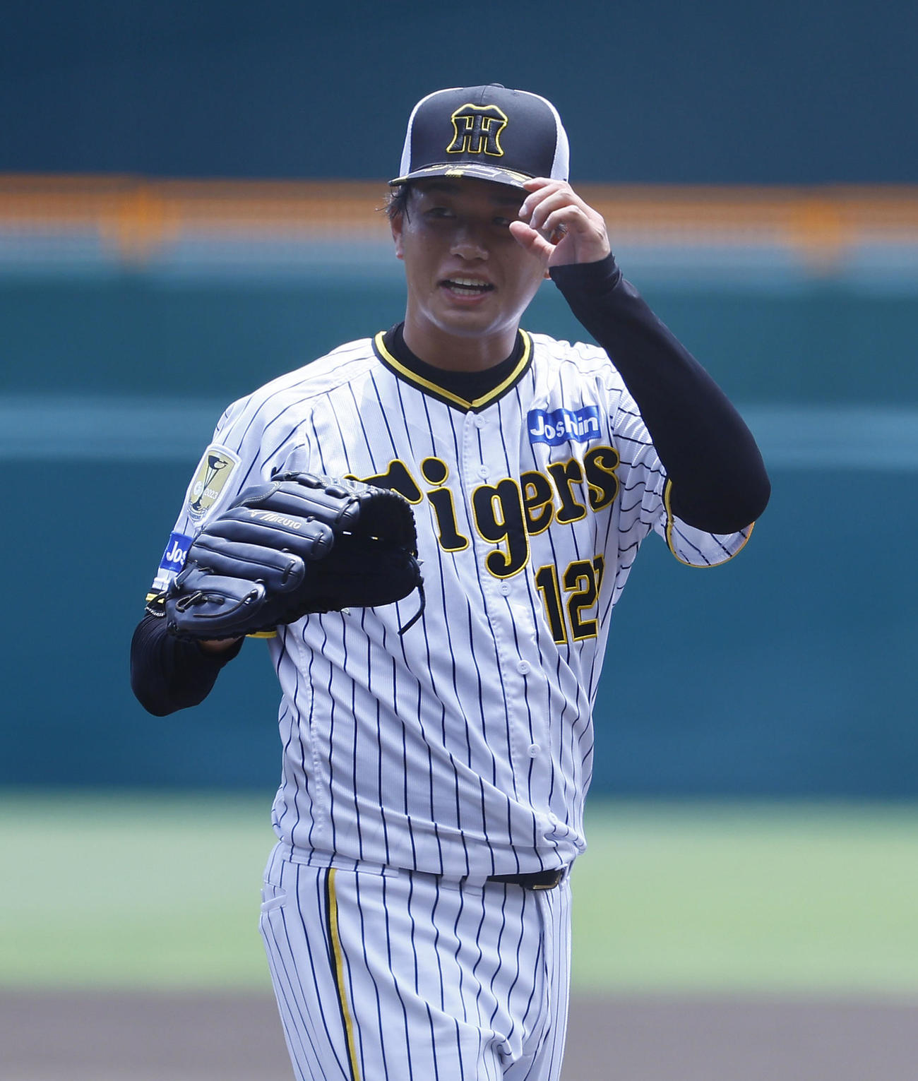 シート打撃での登板を終えた阪神高橋（撮影・藤尾明華）