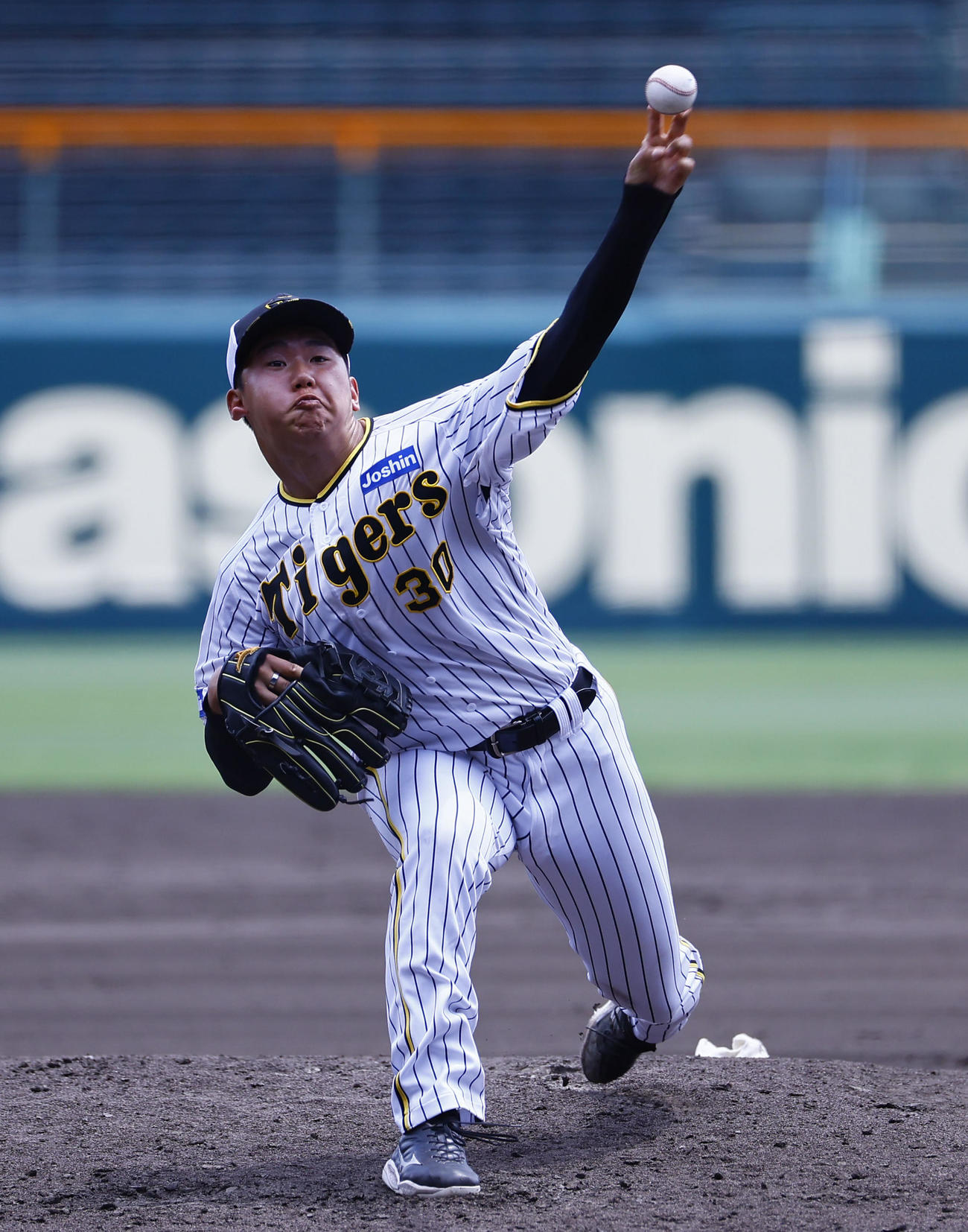 シート打撃に登板した阪神門別（撮影・藤尾明華）