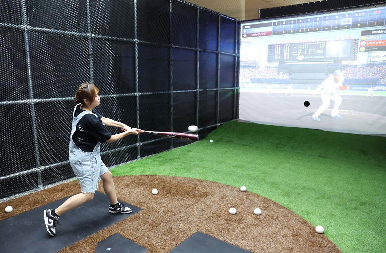 「タワー・イレブン・ベースボール」内のバッティングゲーム（撮影・黒川智章）