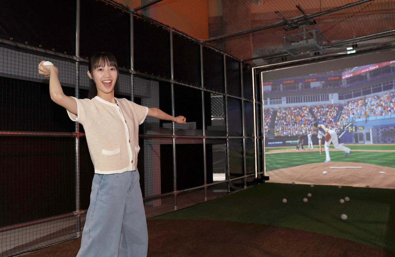 「タワー・イレブン・ベースボール」内のピッチングゲーム（撮影・黒川智章）