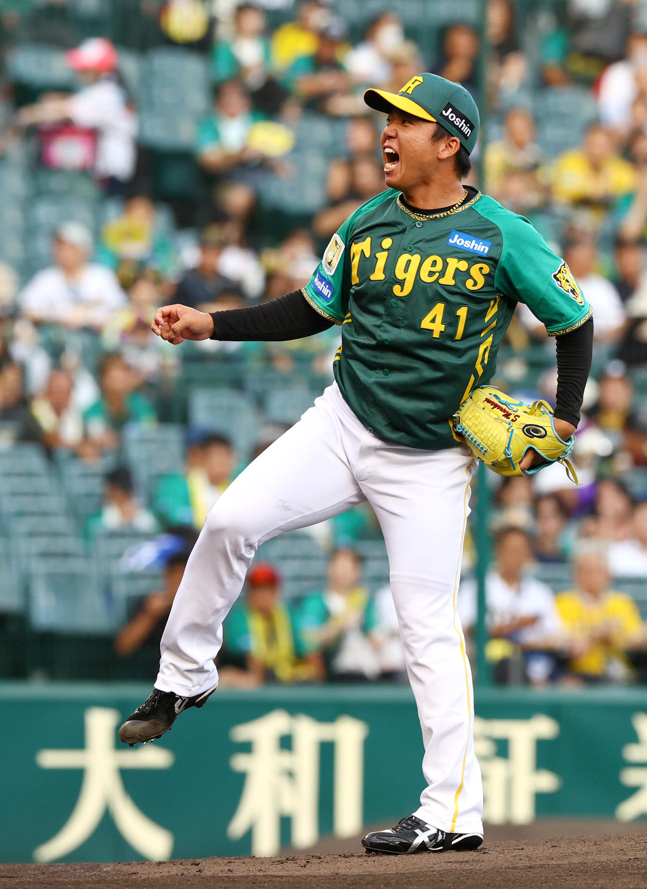 阪神対中日　阪神先発の村上（撮影・上山淳一）