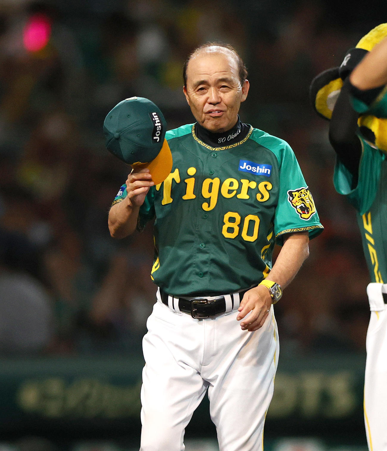 阪神対中日　中日に勝利し笑顔を見せる阪神岡田監督（撮影・上山淳一）