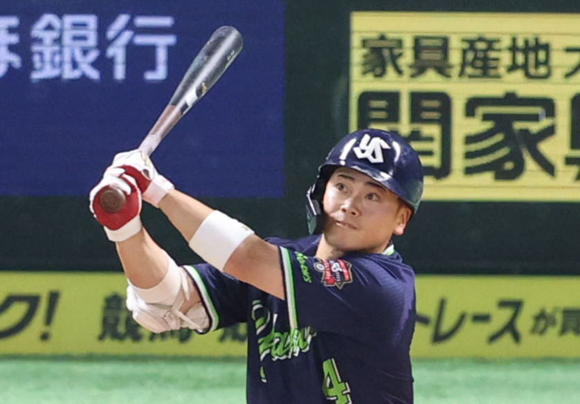 ヤクルト丸山和郁（2024年6月12日撮影）