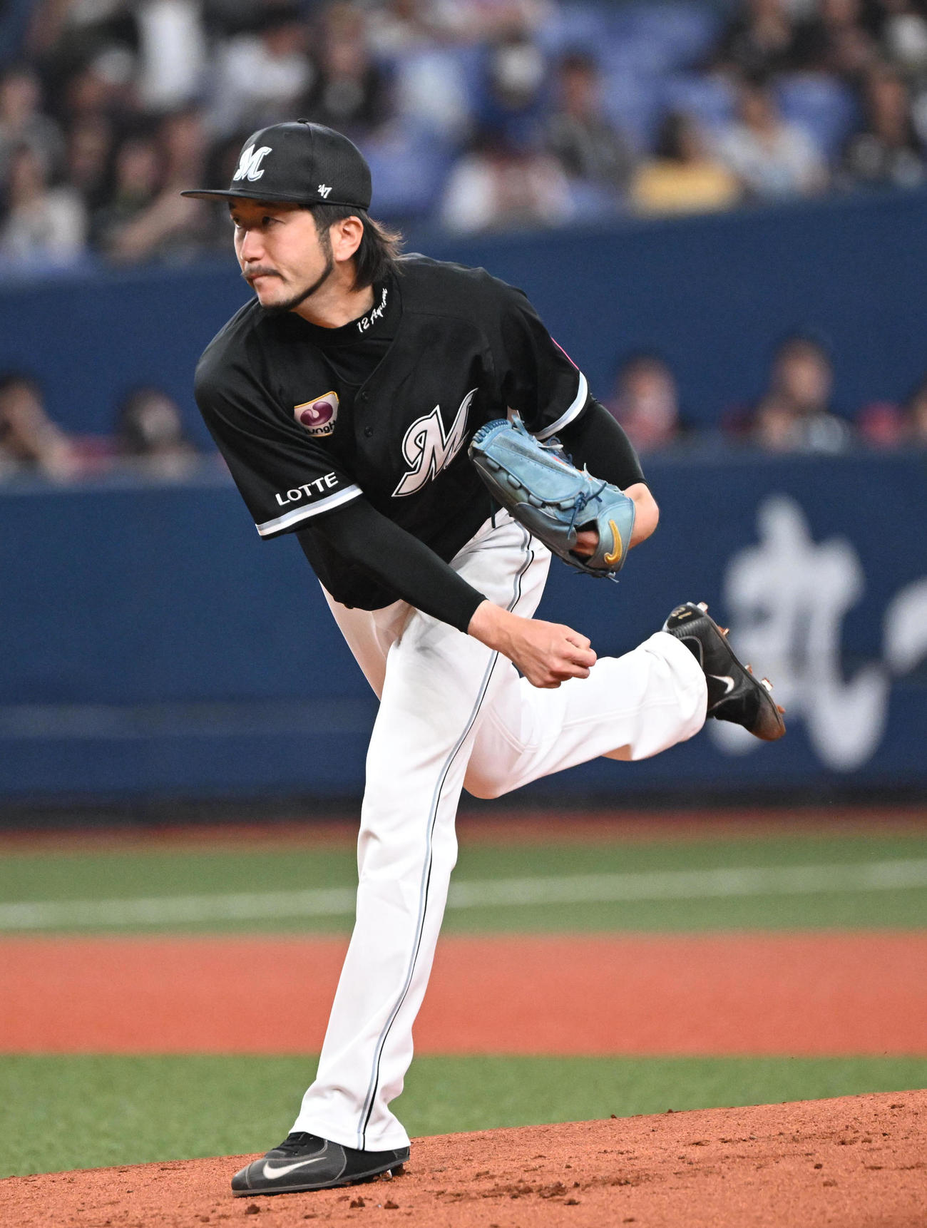 オリックス対ロッテ　先発するロッテ石川歩（撮影・和賀正仁）