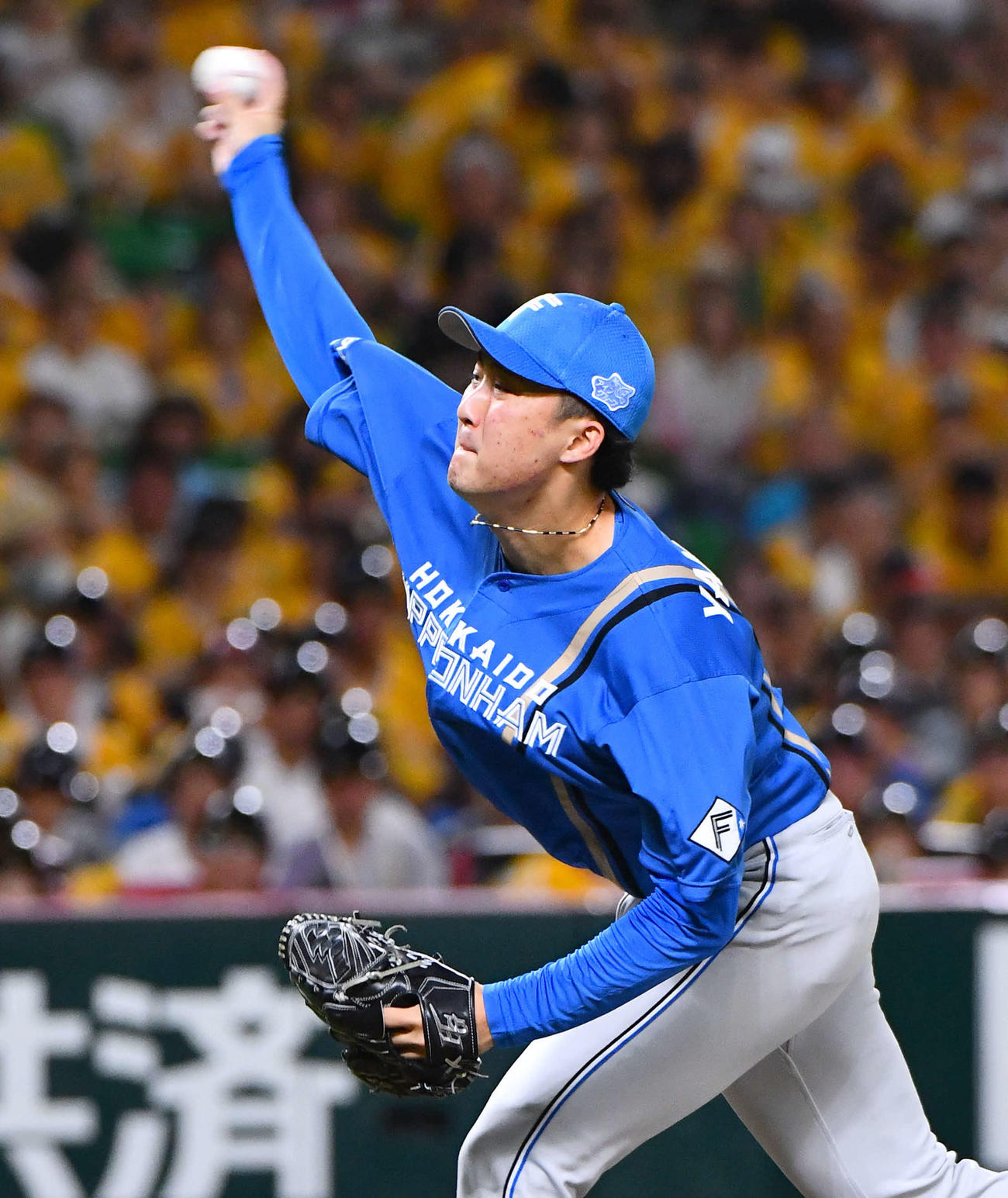 ソフトバンク対日本ハム　5回裏から登板した、日本ハム2番手の柳川（撮影・岩下翔太）