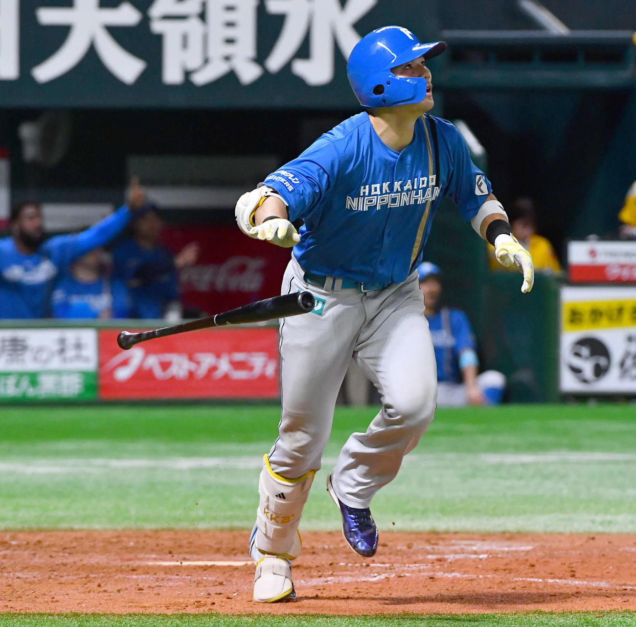 ソフトバンク対日本ハム　5回表日本ハム無死一、二塁、清宮は同点の右越え3点本塁打を放つ（撮影・岩下翔太）